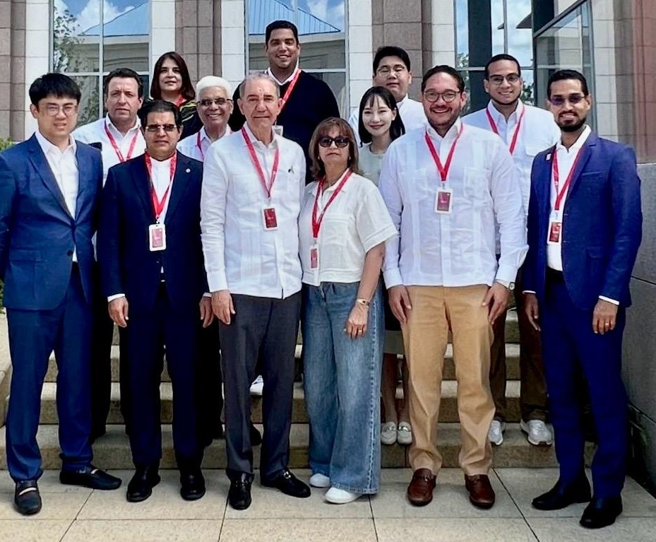 García Fermín: “RD y Huawei exploran iniciativas conjuntas para transformar educación superior”