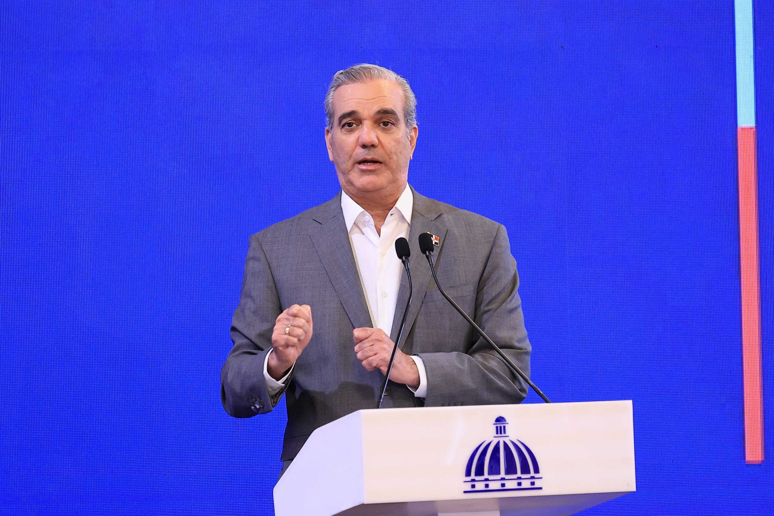Abinader no promulgará ley de Residuos Sólidos como fue aprobada y la reenviará con modificaciones