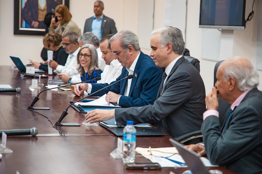 Abinader garantiza un inicio ordenado y efectivo del año escolar 2025-2026