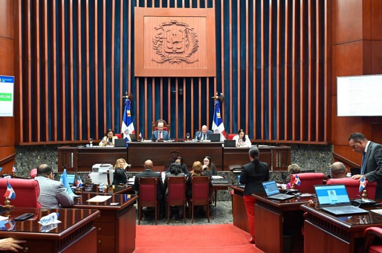 Senado aprueba en segunda lectura el proyecto que crea la Corte de ...