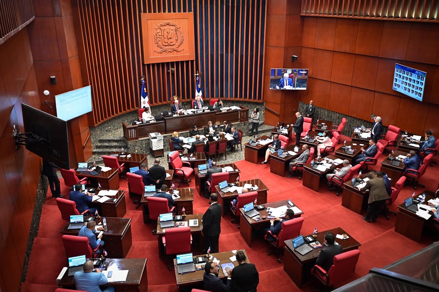 Senado aprueba en segunda lectura y con modificaciones al Código Penal