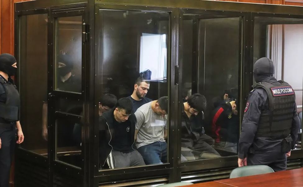 Comienza el juicio de 19 acusados por ataque en sala de conciertos en Moscú que dejó 149 muertos