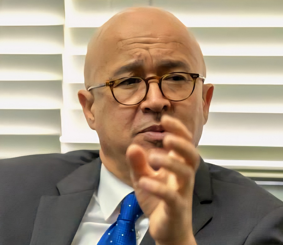 Domínguez Brito: “Es imperdonable la improvisación del gobierno en el sistema educativo. Hay que planificar”