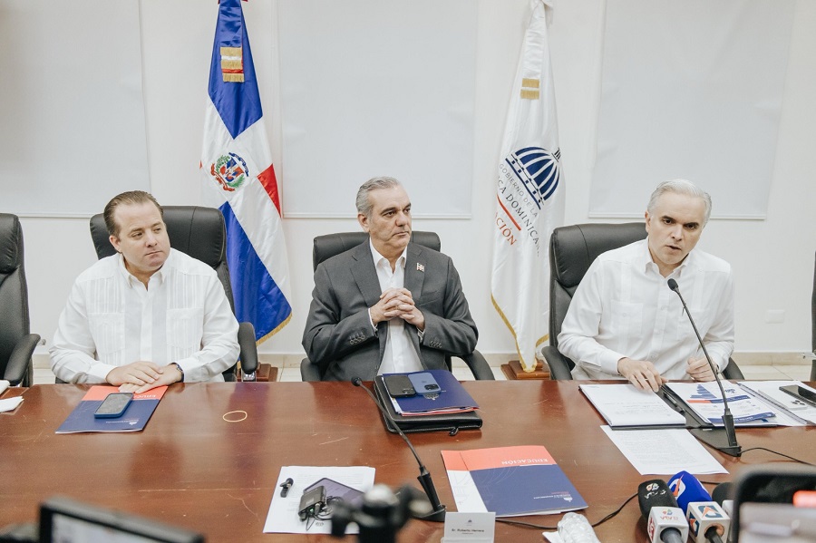 Luis Abinader y Luis Miguel De Camps