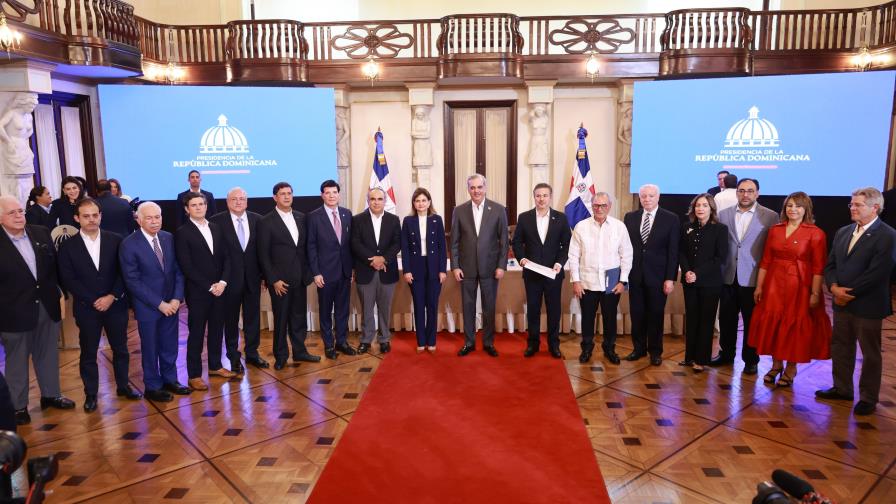 Comités sectoriales presentan las 85 acciones priorizadas en la estrategia Meta RD 2036