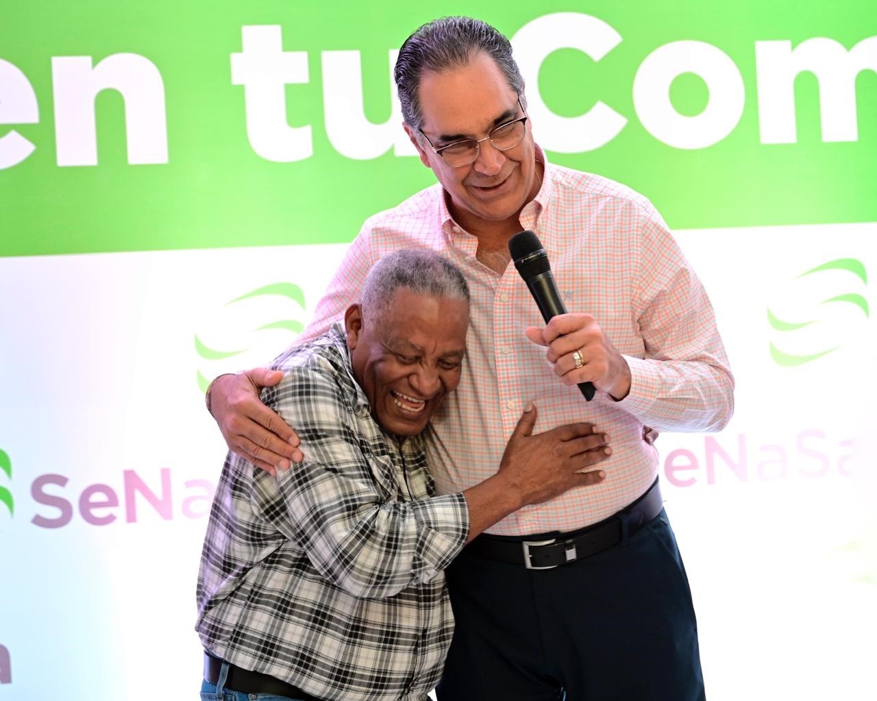 SeNaSa garantiza atención a más de 1.2 millones de adultos mayores