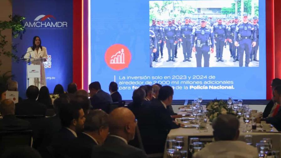 Faride Raful llama al sector empresarial a ser aliado estratégico en la seguridad ciudadana