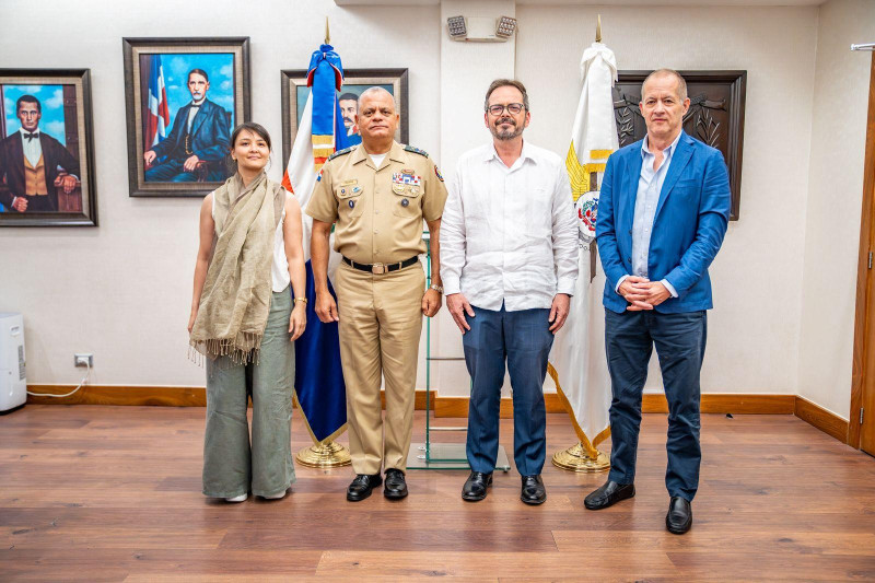 Defensa se reúne con representante especial de la ONU para Haití