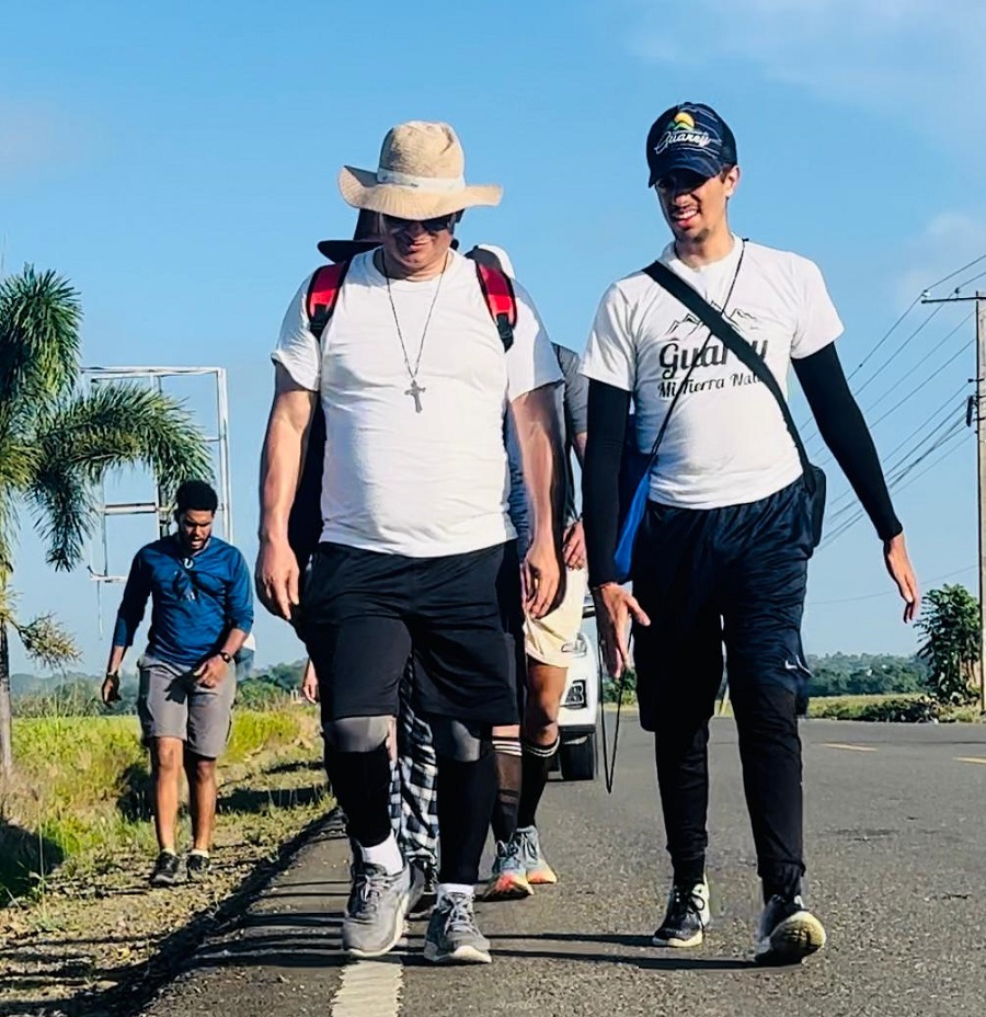 Peregrinos de La Vega a Santo Domingo: “7 Días caminando con Jesús”