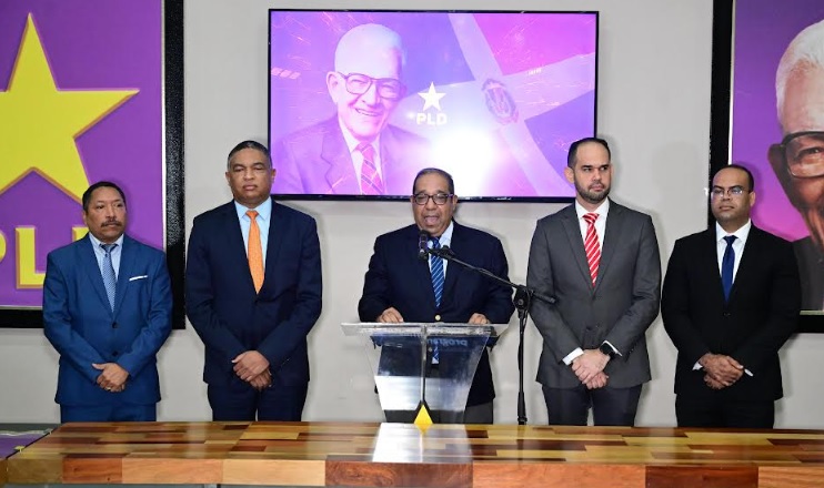 PLD exige Gobierno explique en qué gastó 775 millones dólares que le adelantó AERODOM