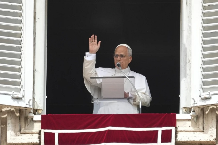 El papa León XIV cumple 70 años y da gracias a Dios, a sus padres y a los que rezaron por él