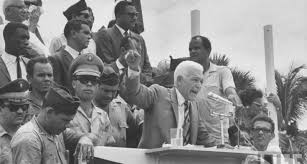 25 de septiembre: El día que tumban a Bosch