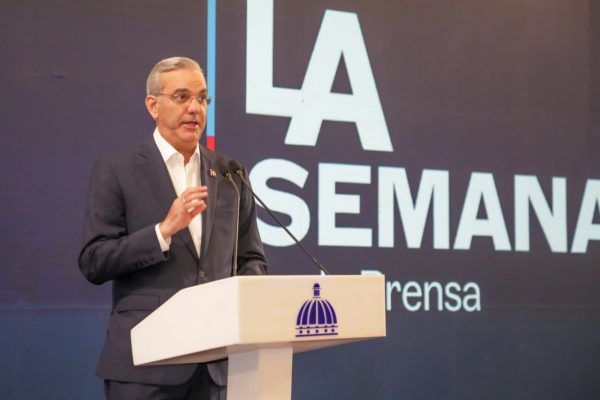 Presidente Abinader: Habrá consecuencias si hubo descuido apagón AILA