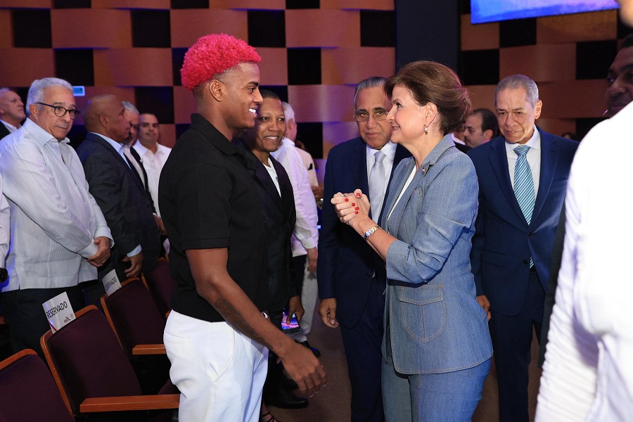 Raquel Peña participa en la presentación del Comité Organizador de los Juegos Centroamericanos y del Caribe 2026