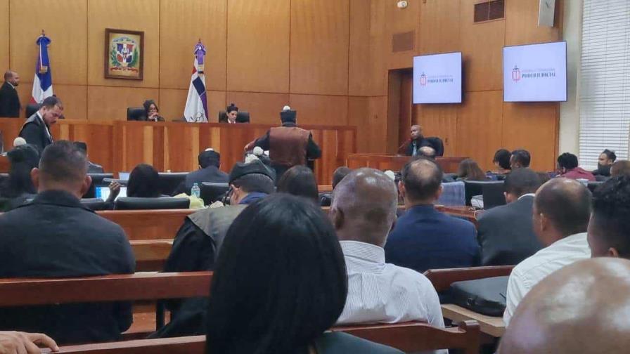 Aplazan juicio contra Adán Cáceres y otros acusados