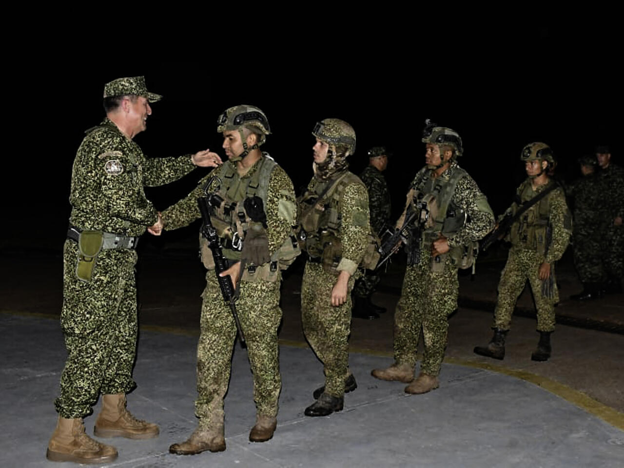 Liberan a grupo de soldados retenidos en asonada en el suroeste de Colombia