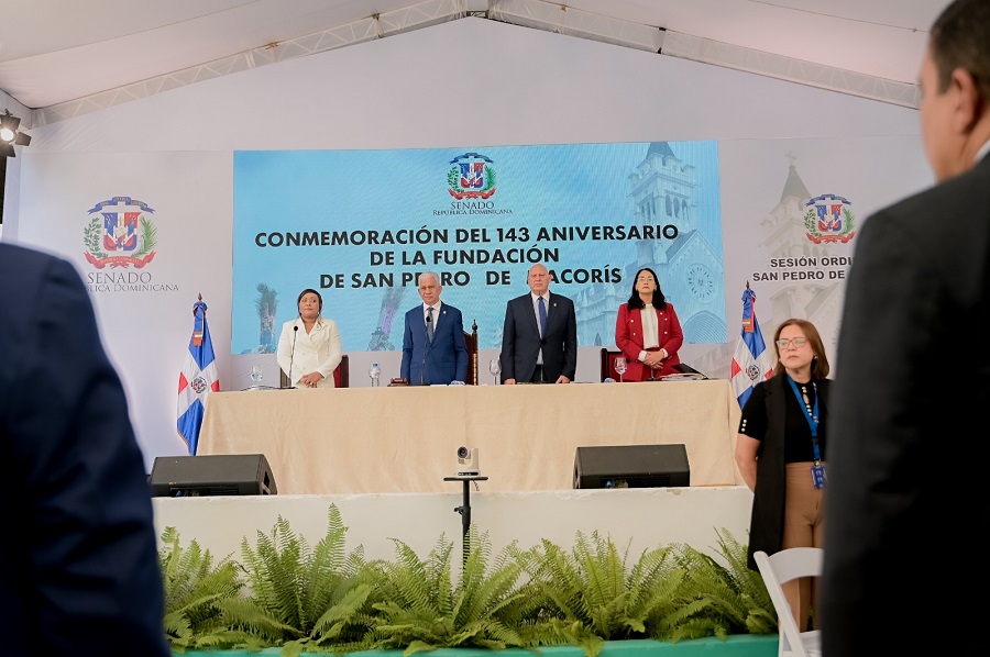 Senado sesiona en San Pedro de Macorís al conmemorarse el 143 aniversario de la ciudad