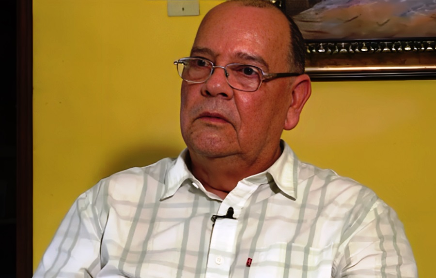 Carlos Segura Foster: “El Gobierno busca justificar su ineficiencia con los daños de la tormenta Melissa”.