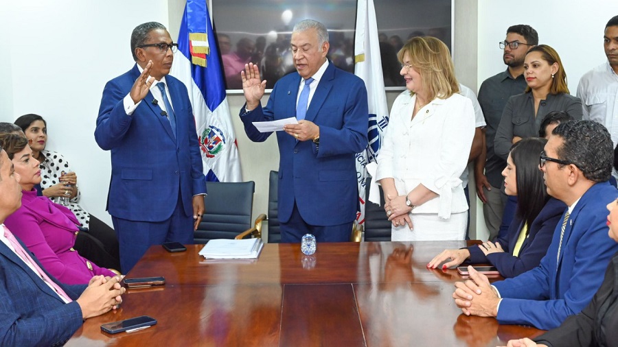 Edgar A. Féliz Méndez asume nuevas funciones como director de Asistencia Social y Alimentación Comunitaria