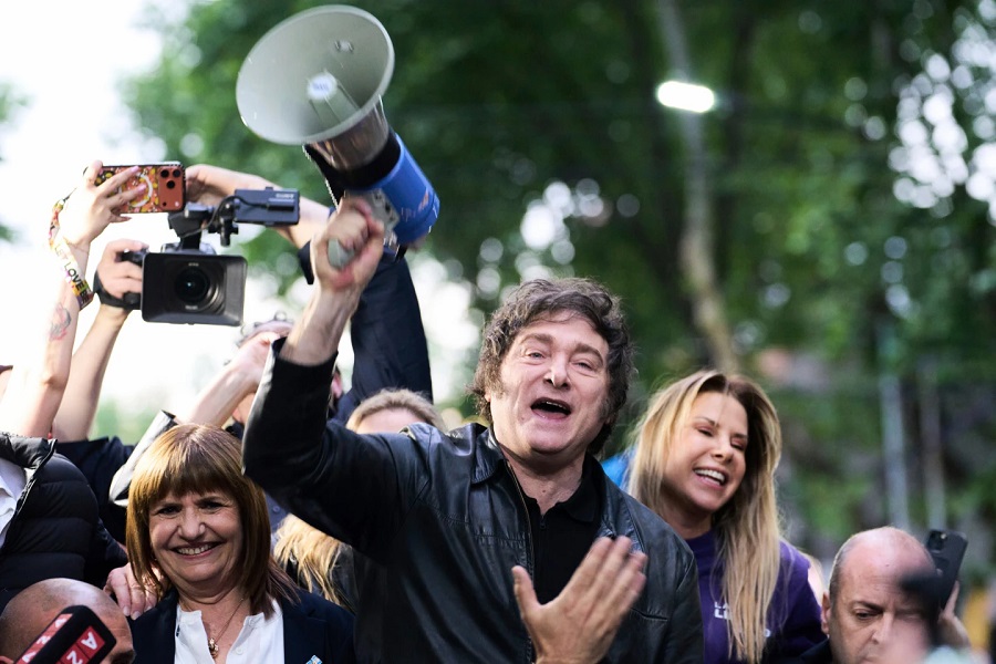 Milei enfrenta cruciales elecciones legislativas bajo la atenta mirada de Trump y los mercados