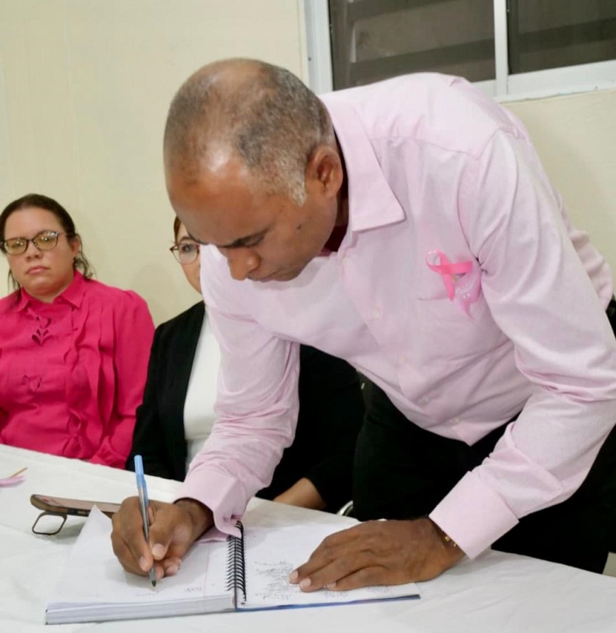 DPS Peravia y Oficina Senatorial realizan acto conmemorativo del mes de la prevención del cáncer de mama