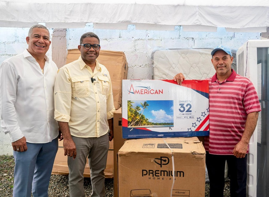 Propeep y Plan Social brindan apoyo a familias ocoeñas afectadas por las lluvias de Melissa