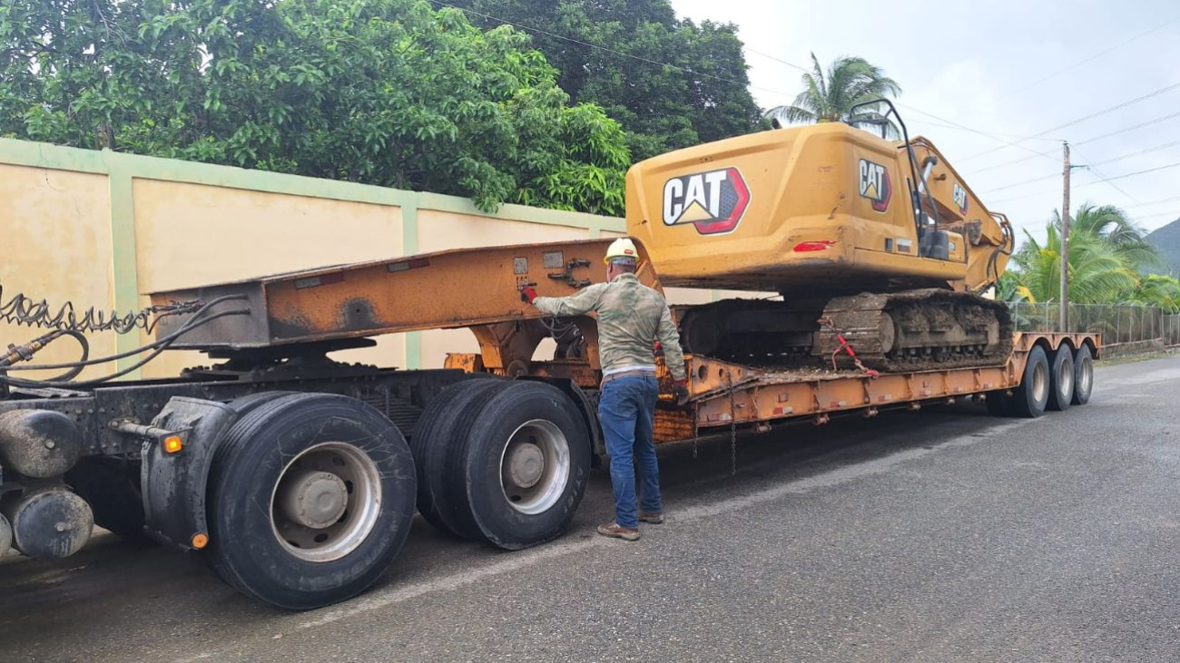 Gobierno envía equipos pesados a zonas agrícolas afectadas por la tormenta Melissa
