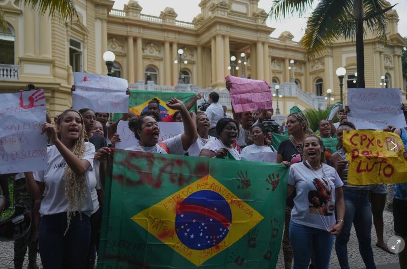 Asciende a 121 número de muertos por la redada policial en Río de Janeiro