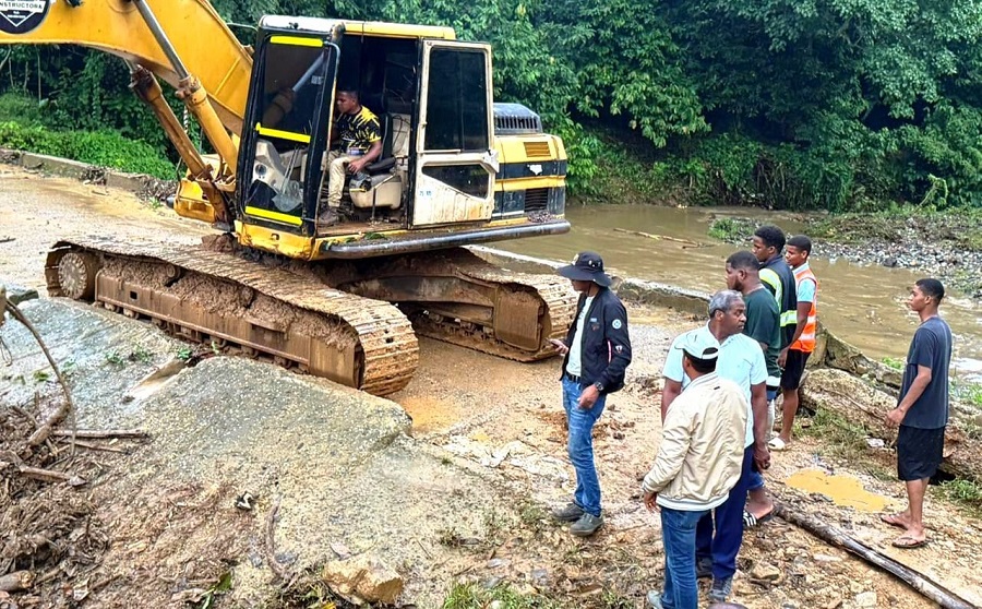 Autoridades municipales PLD asisten población afectada por Melissa