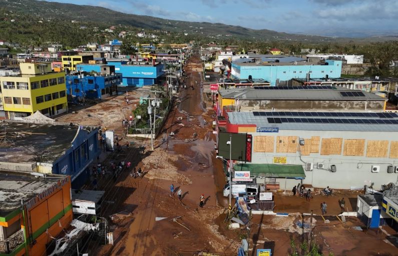 El huracán Melissa azotó áreas vulnerables a deslizamientos de tierra debido a la deforestación