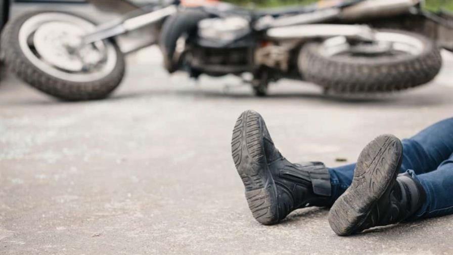 Joven muere tras chocar motocicleta con camioneta en carretera Hato Mayor–El Valle