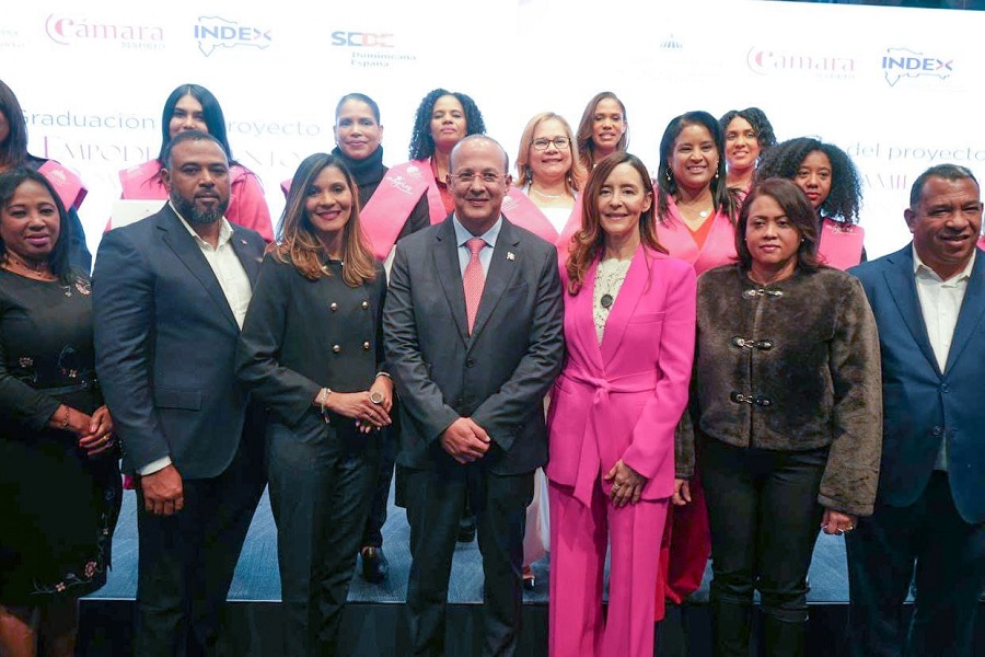 Desarrollo Social Supérate gradúa primera cohorte de Mujeres Super Emprendedoras en España