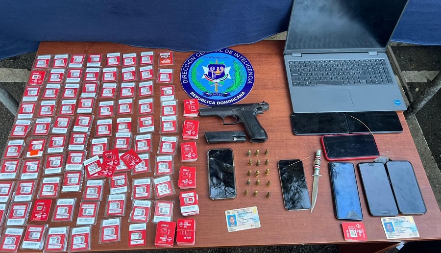 Desmantelan red dedicada a delitos cibernéticos y estafas electrónicas en Santiago