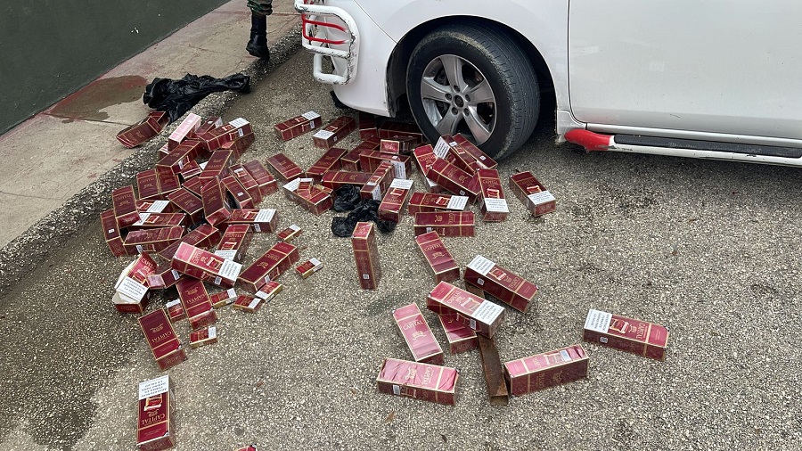 Ejército ocupa 66,800 unidades de cigarrillos y detiene cuatro personas en Las Matas de Farfán