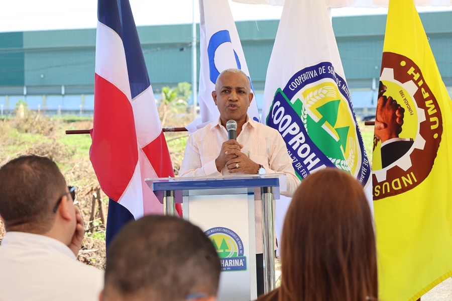 COOPROHARINA inicia construcción de un nuevo molino en Santo Domingo Oeste