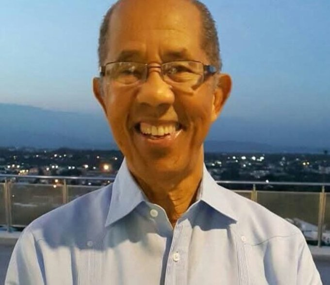 Osiris de León lamenta el fallecimiento del Dr. Héctor Gregorio López Zorrilla