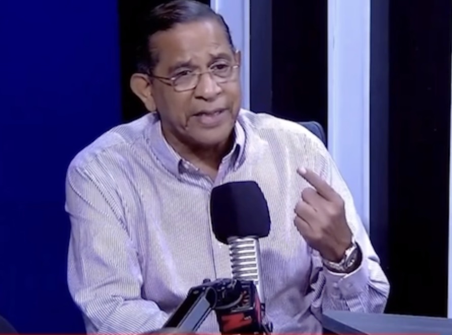 Rodríguez Pimentel propone abaratar campañas para frenar narcos en la política