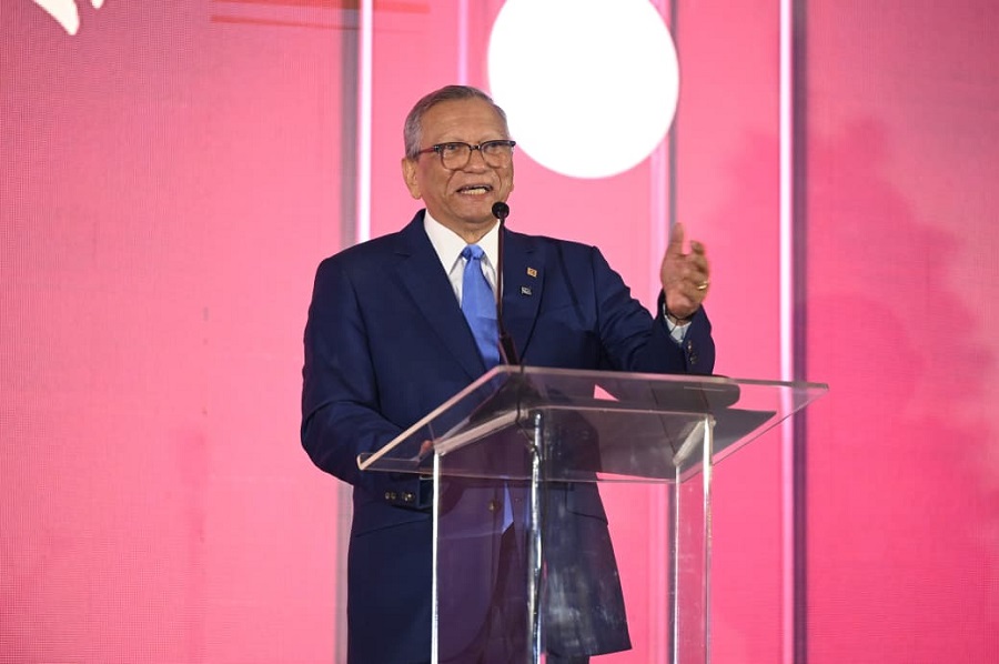 Banreservas lidera créditos bancarios para mujeres con el 42%