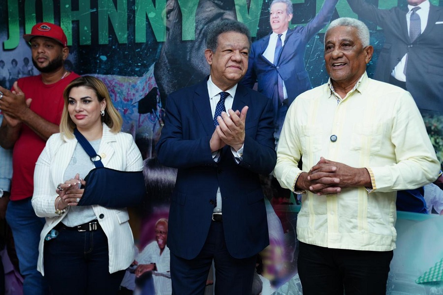 Otro dirigente del PRM pasa a la FP: se suma Pedro Alejandro Aguirre, exdiputado por 4 períodos y 3 veces alcalde