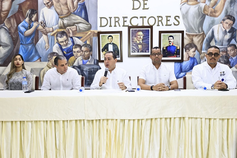 Gobierno anuncia intervención Hospital Salvador B. Gautier