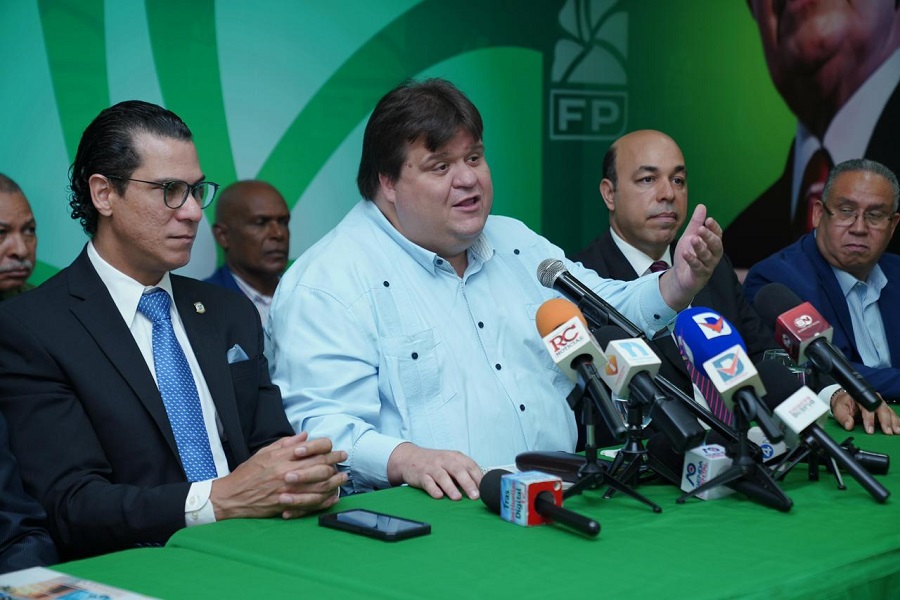 FP exige al PRM revelar nombres de funcionarios vinculados al narcotráfico, a los que hizo alusión Paliza