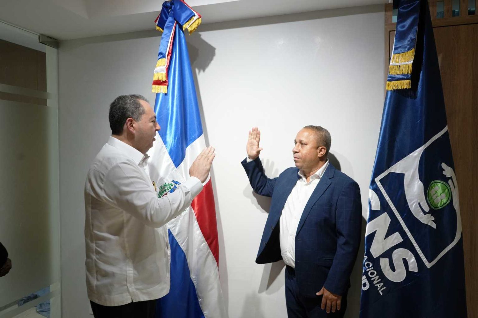 Alfonzo Herasme Trinidad asume Dirección de Atención Primaria del SNS