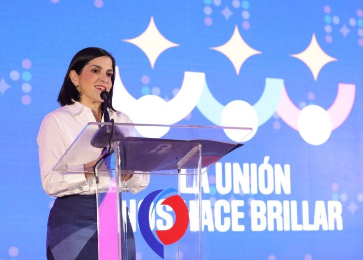 Exportaciones de empresas lideradas por mujeres aumentaron 35.2% a octubre de 2025