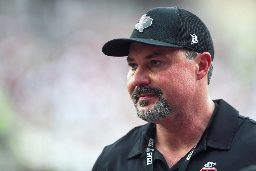 El fanático más grande y rico de Texas Tech explica cómo arreglaría los deportes universitarios