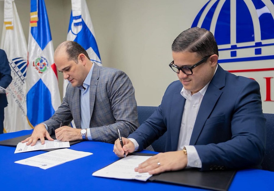 INABIE sella acuerdo con el INDOCAL para elevar la calidad de su gestión en beneficios de los estudiantes