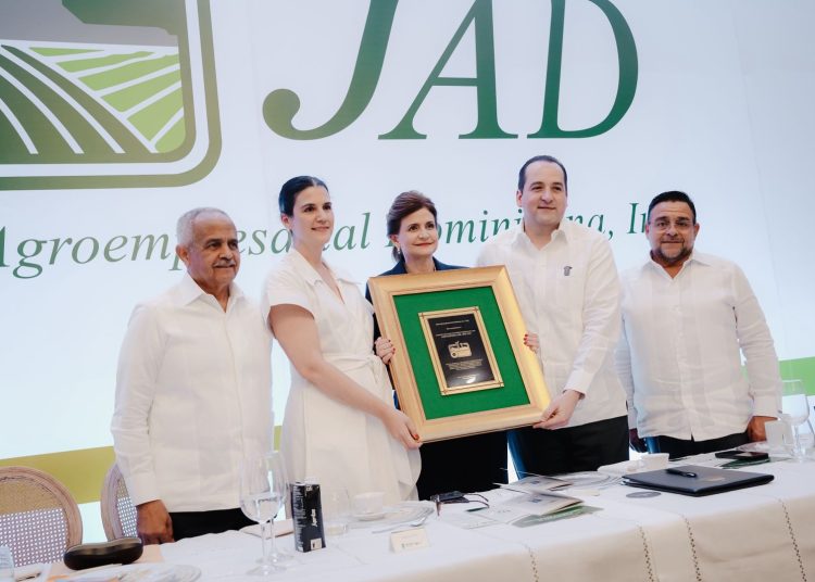 JAD reconoce como “Agroempresa del Año 2025” al Consorcio Azucarero de Empresas Industriales