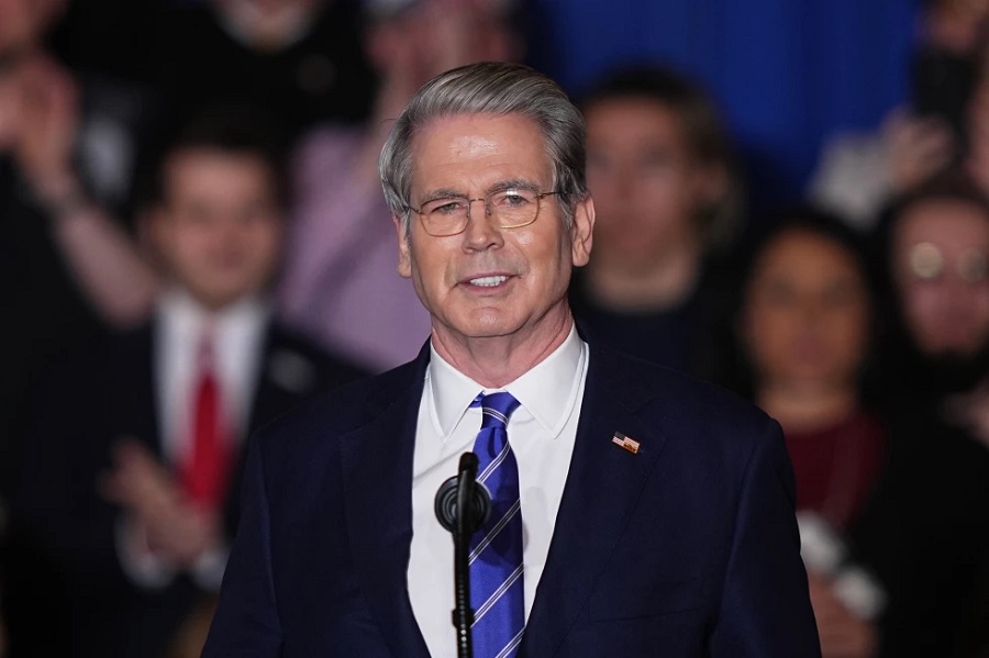 EE.UU. impone sanciones a 4 petroleras venezolanas y 4 petroleros más en represión a Maduro