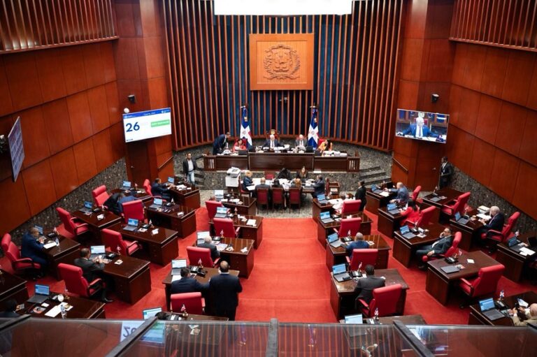 Senado envía a Comisión Especial Anteproyecto de Ley para la Reforma ...
