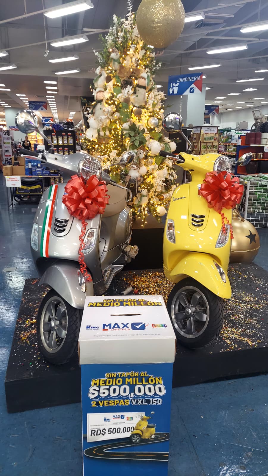 Max Ferretería anuncia sorteo de RD$500,000 y dos motocicletas Vespa para el año nuevo