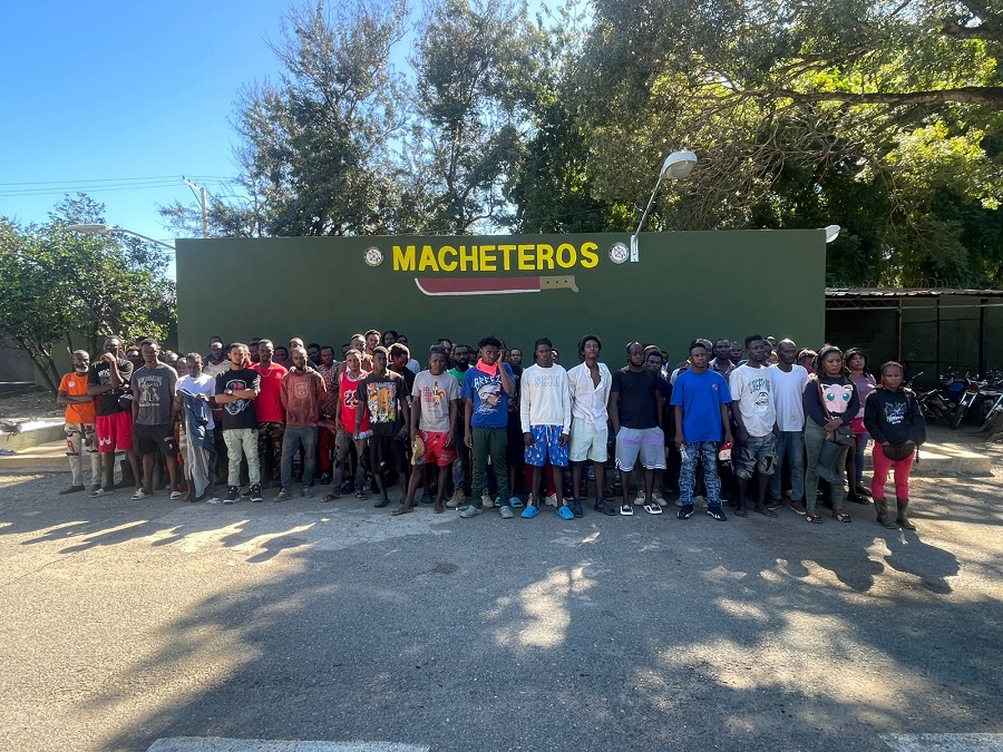 Detiene a más de 11 mil indocumentados; envían ante el MP a 69 ciudadanos vinculados al tráfico de ilícitos